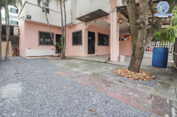 *****บ้านแฝดมือสองย่านนนทบุรี ม.สวัสดีการ์เด้นวิลล์ บางใหญ่-กาญจนาภิเษก บนเนื้อที่ 39.5 ตร.ว. ฟังก์ชัน 3 ห้องนอน 2 ห้องน้ำ 2 ที่จอดรถ แถมฟรี! 3 เครื่องปรับอากาศ บรรยากาศเงียบสงบ ทำเลดีมาก ใกล้ตลาด, ทางด่วน "ศรีรัช" และรถไฟฟ้าสายสีม่วง "สถานีตลาดบางใหญ่"